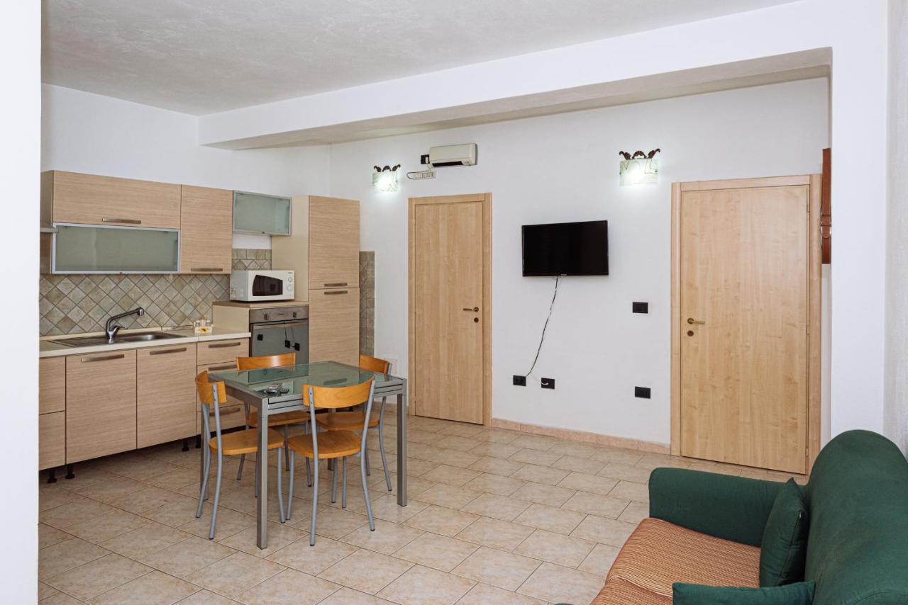 Casa Vacanze Maestrale - By Faendho Porto Torres Extérieur photo